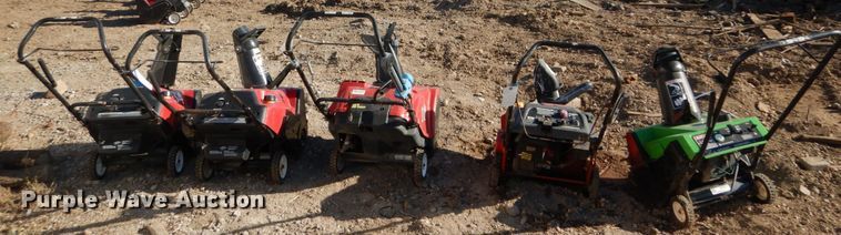 image for item GC9351 (5) snow blowers