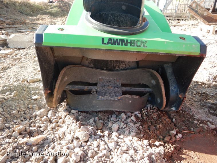 image for item GC9351 (5) snow blowers