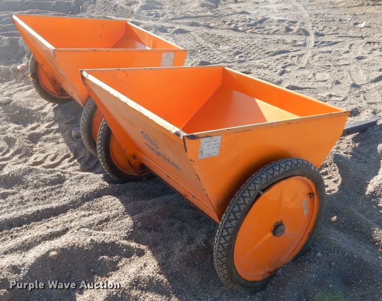 image for item GC9353 (2) Epoke Epomini 20 precision drop spreaders