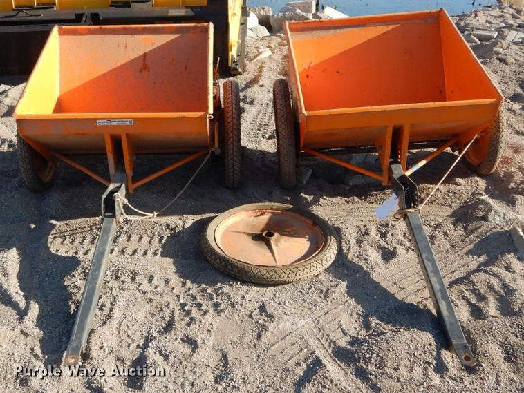 image for item GC9353 (2) Epoke Epomini 20 precision drop spreaders