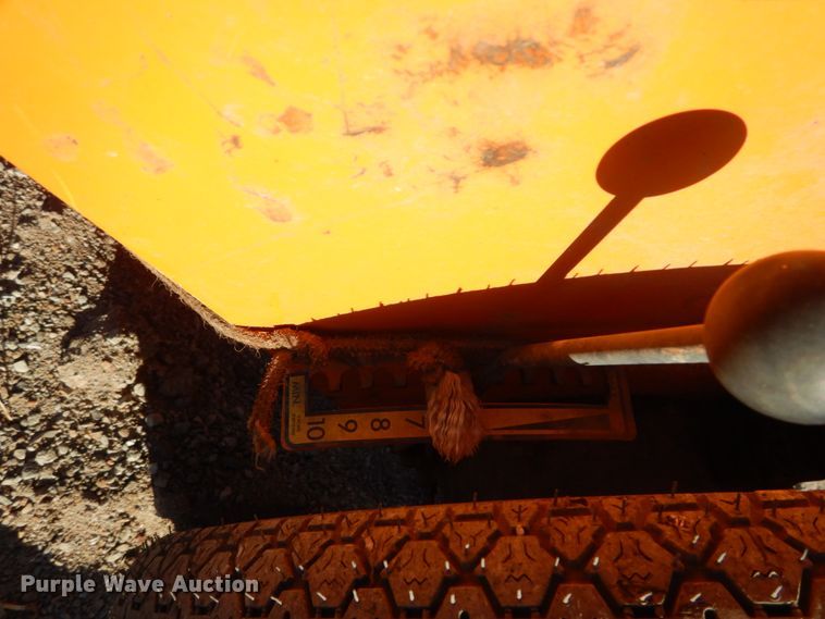 image for item GC9353 (2) Epoke Epomini 20 precision drop spreaders