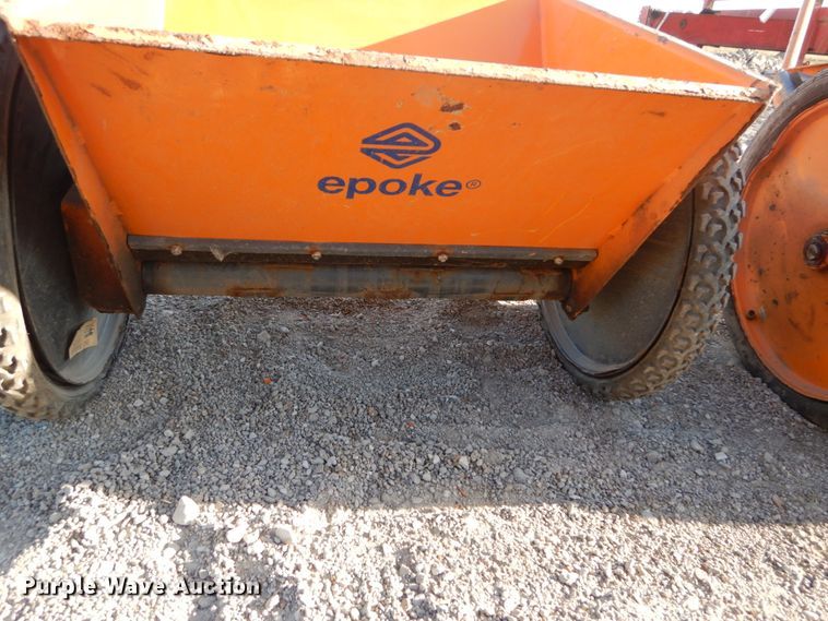 image for item GC9354 (2) Epoke Epomini 5 precision drop spreaders