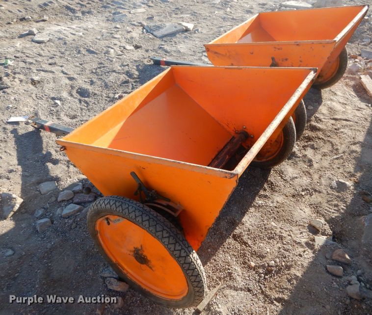 image for item GC9355 (2) Epoke Epomini 20 precision drop spreaders