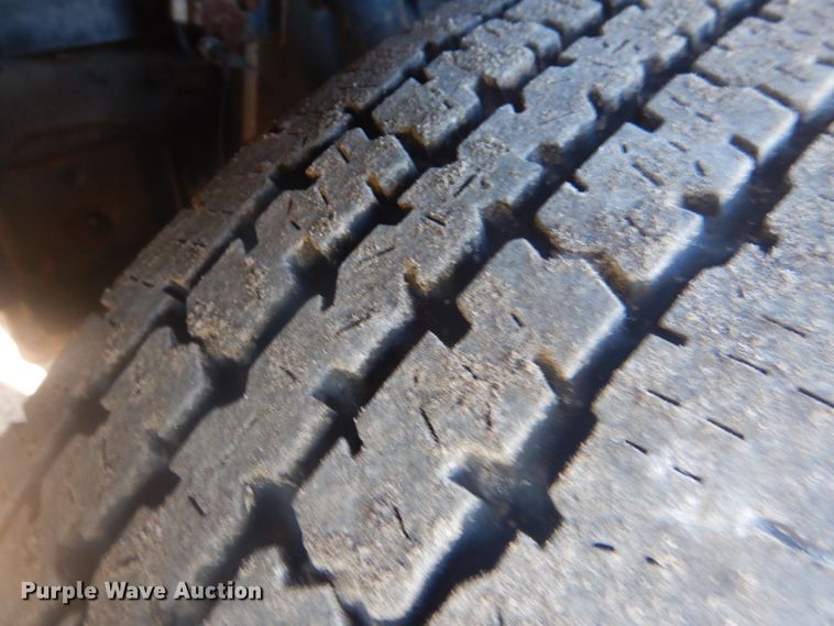 image for item GC9586 2008 Isuzu NPR box truck