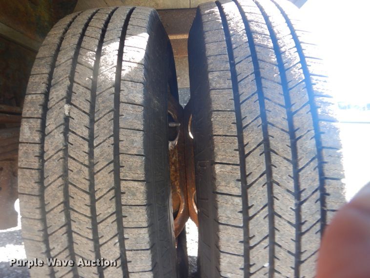 image for item GC9586 2008 Isuzu NPR box truck