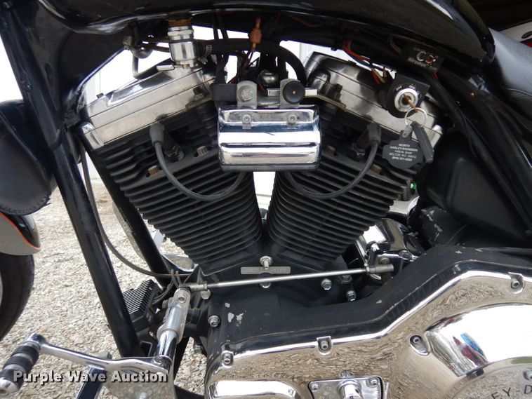 image for item GI9347 1990 Harley Davidson Super Glide Sport motorcycle