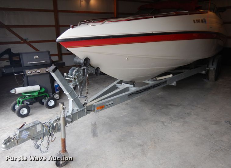 image for item GI9349 1996 Crownline boat