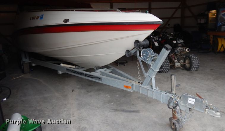 image for item GI9349 1996 Crownline boat