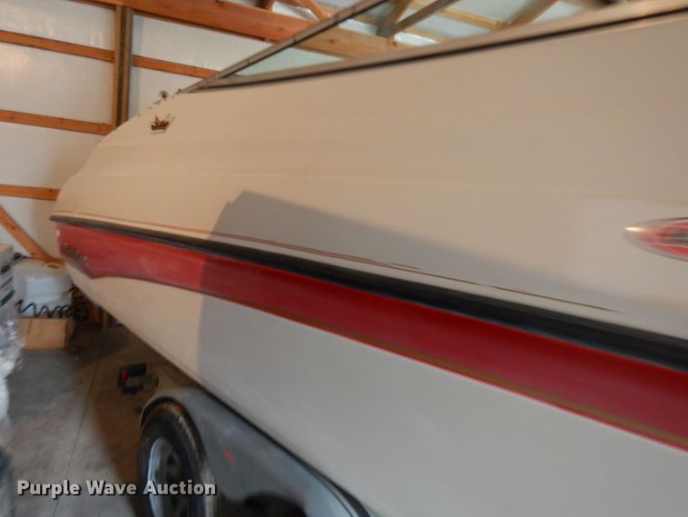 image for item GI9349 1996 Crownline boat