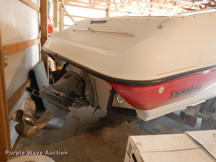 image for item GI9349 1996 Crownline boat