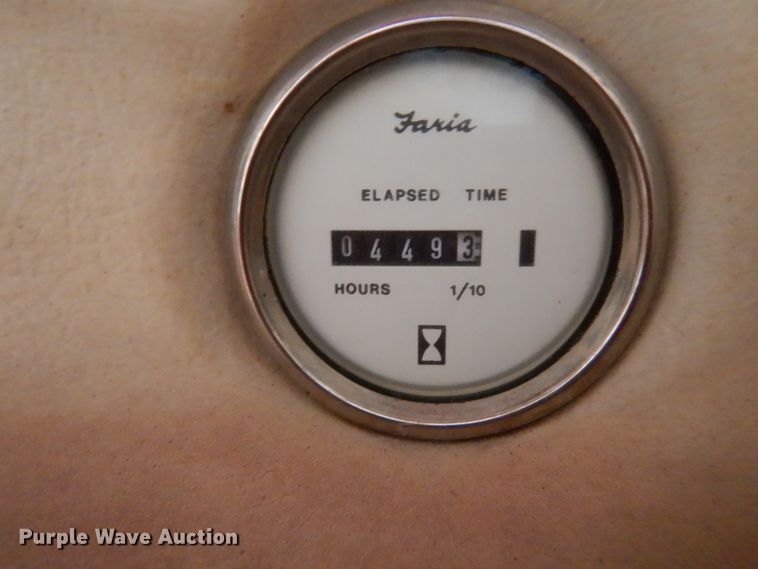 image for item GI9349 1996 Crownline boat