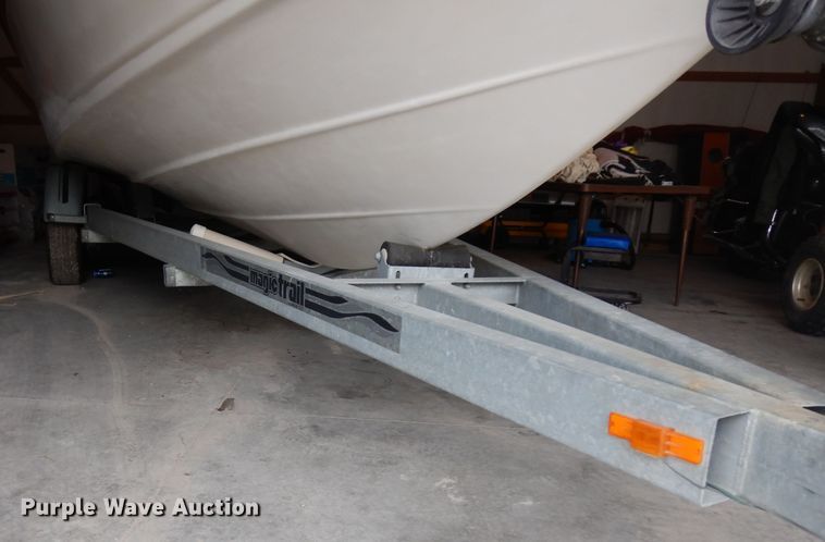 image for item GI9349 1996 Crownline boat