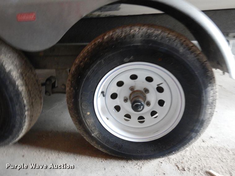 image for item GI9349 1996 Crownline boat