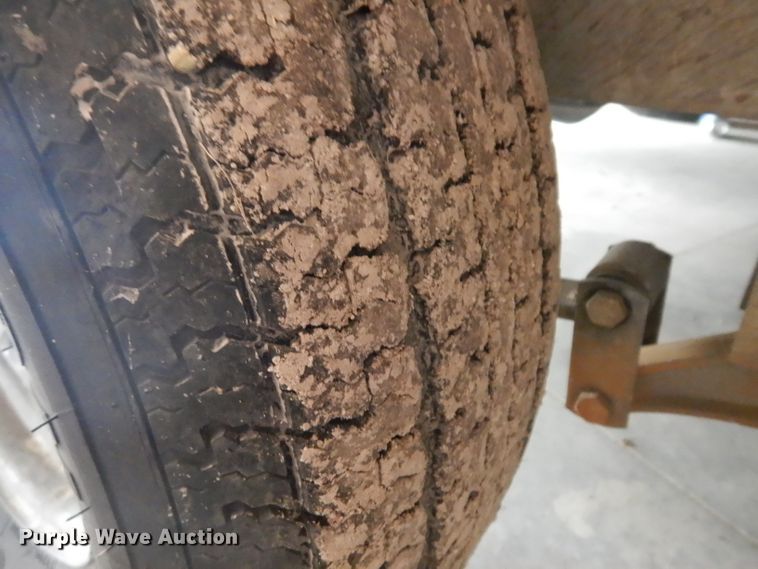 image for item GI9349 1996 Crownline boat