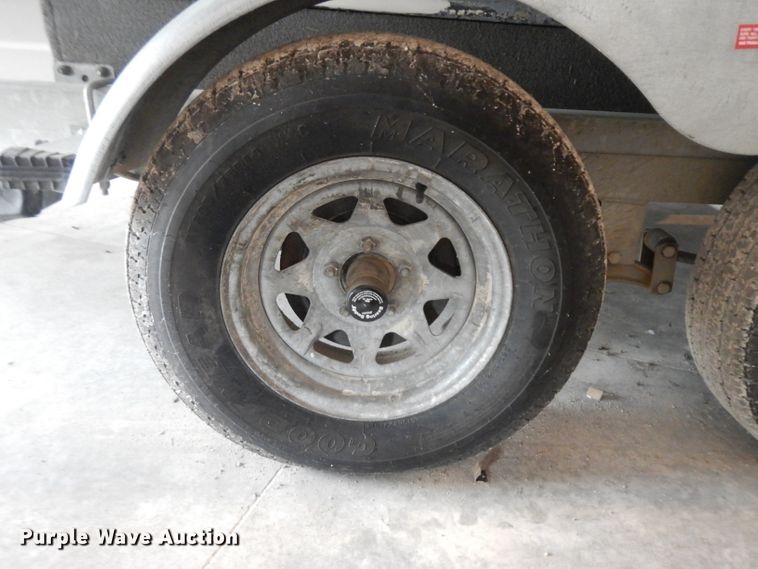 image for item GI9349 1996 Crownline boat