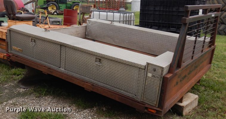 image for item GI9352 Flatbed