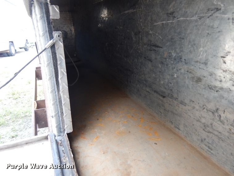 image for item GI9352 Flatbed