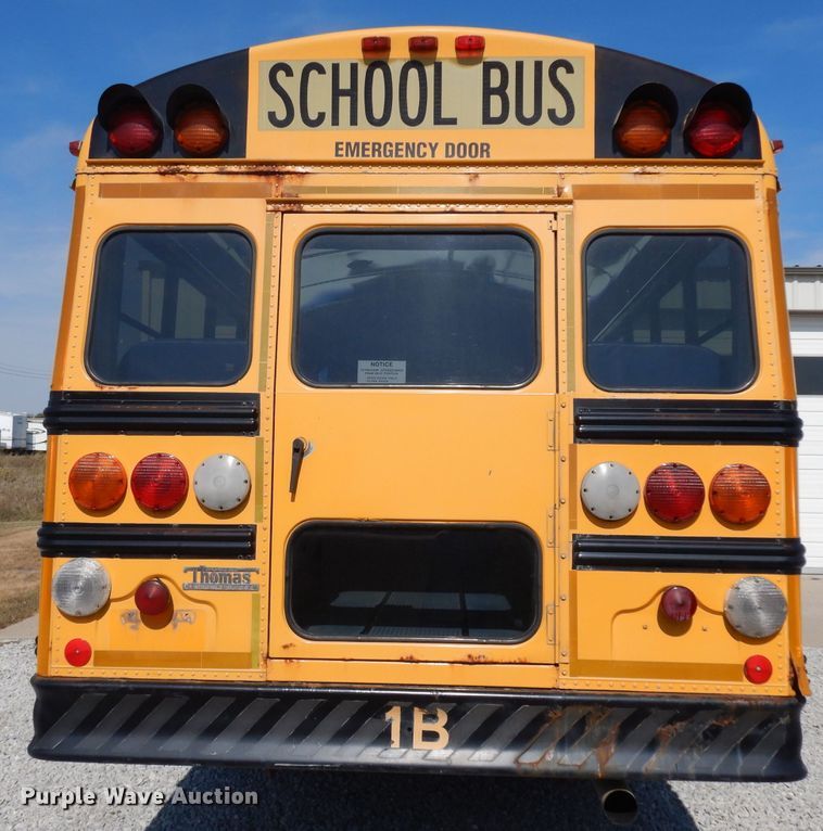 image for item GI9368 2000 International 3800 school bus