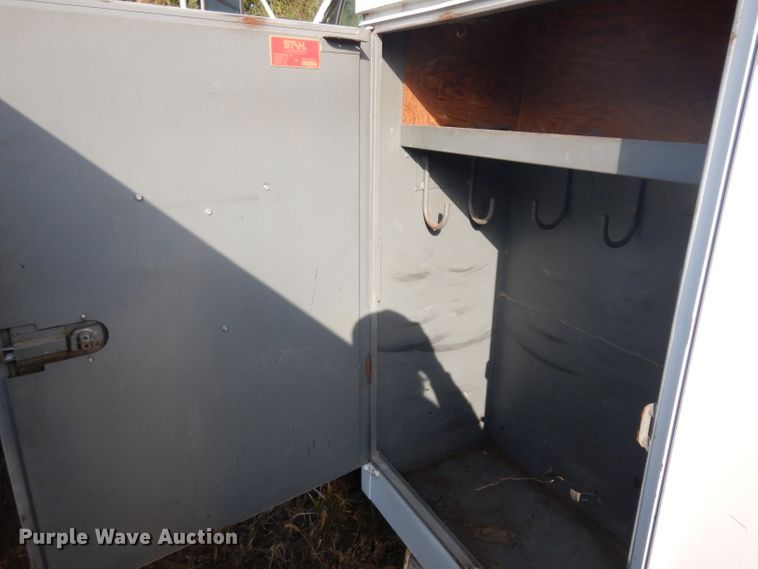 image for item GI9376 1992 Ford F600 bucket truck