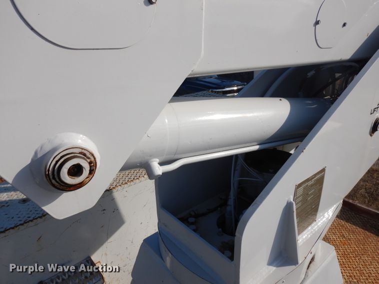 image for item GI9376 1992 Ford F600 bucket truck