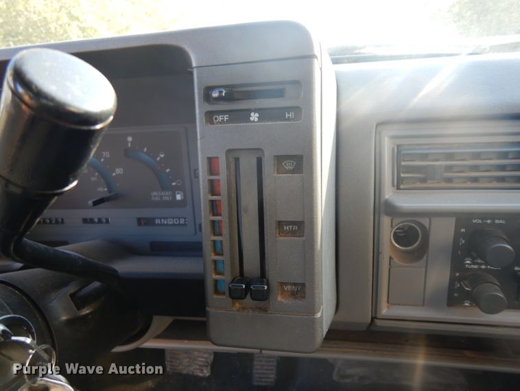 image for item GI9378 1993 GMC Sonoma utility bed pickup truck