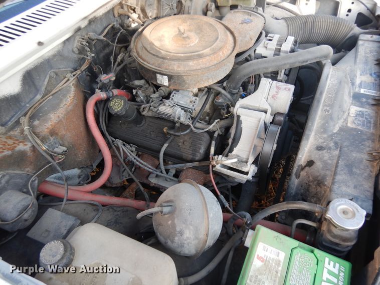 image for item GI9378 1993 GMC Sonoma utility bed pickup truck