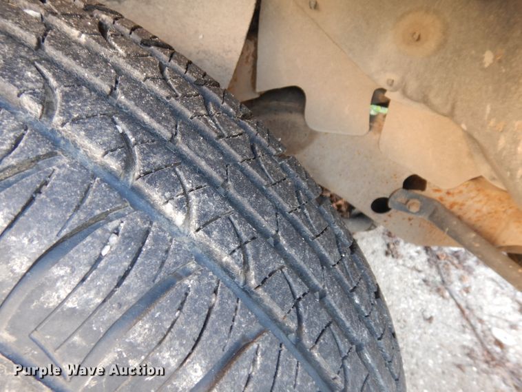 image for item GI9378 1993 GMC Sonoma utility bed pickup truck