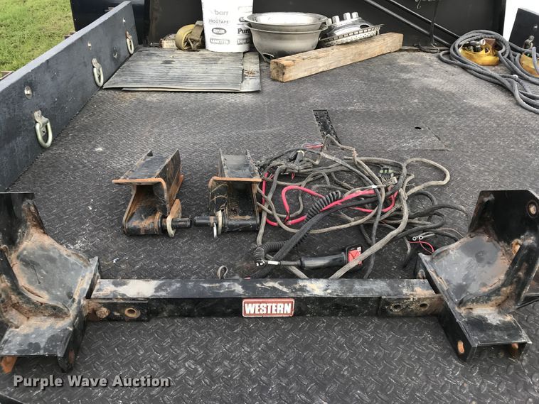 image for item GJ9886 Western snow plow