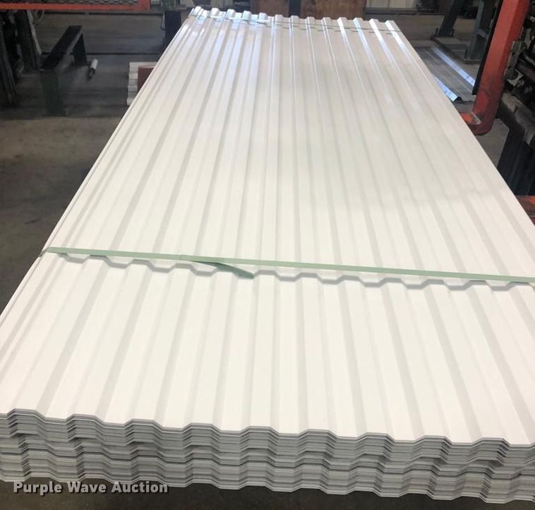 image for item H1057 (100) sheets of metal siding/roofing