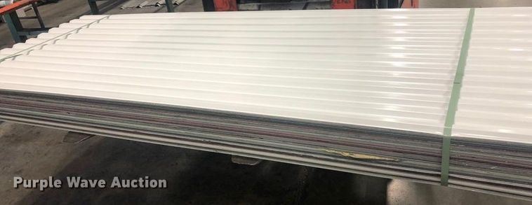 image for item H1057 (100) sheets of metal siding/roofing