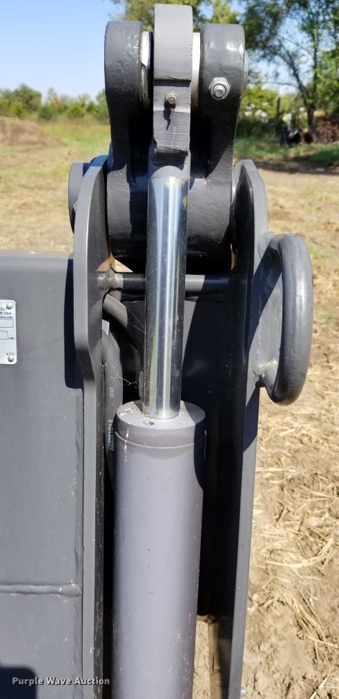 image for item H1062 Bradco 87722557 four-in-one combination skid steer bucket