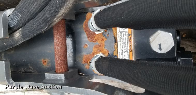 image for item H1094 IPC Huskie HH300 skid steer breaker/hammer