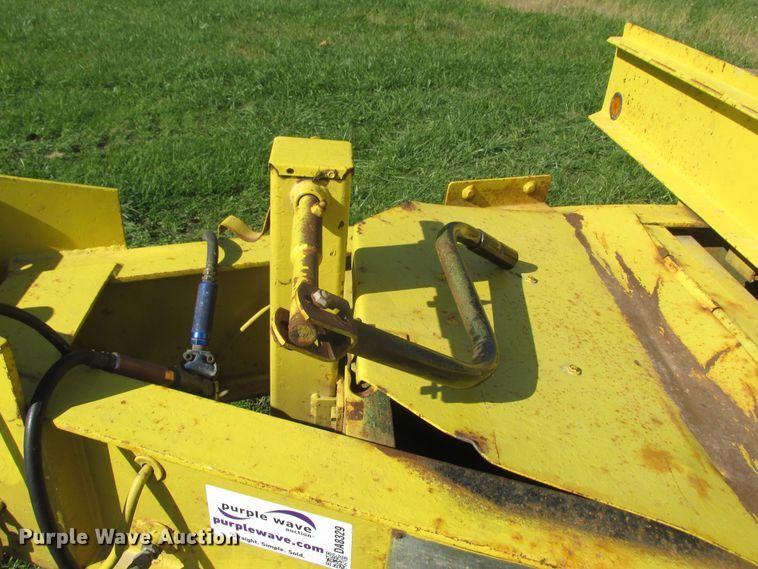 image for item DA8329 2001 Best TTL-24 tilt deck equipment trailer