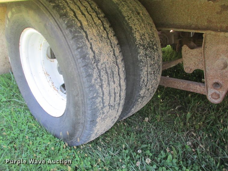 image for item DA8329 2001 Best TTL-24 tilt deck equipment trailer