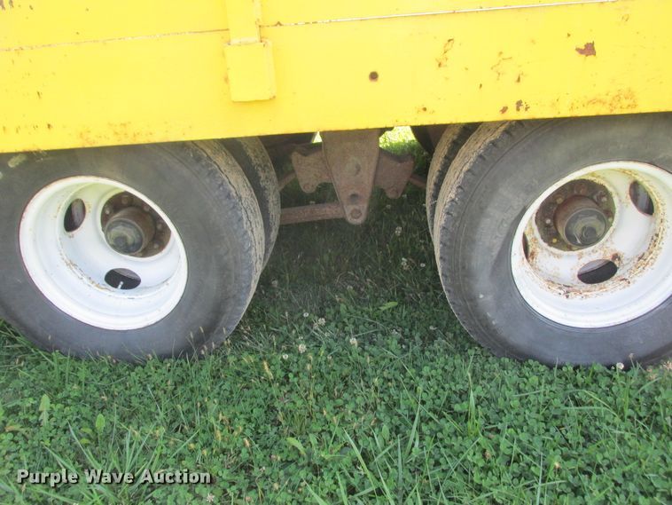 image for item DA8329 2001 Best TTL-24 tilt deck equipment trailer