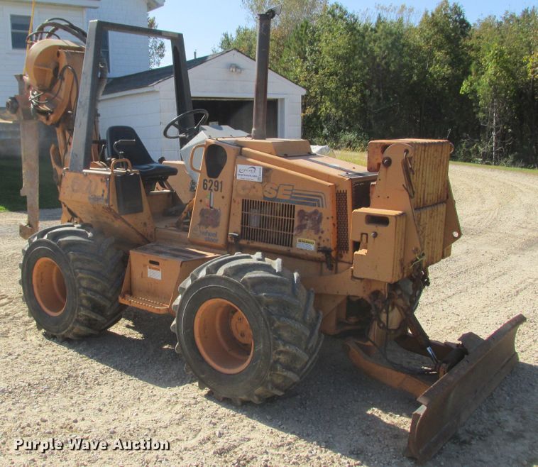 image for item DA8330 Case 660 cable plow