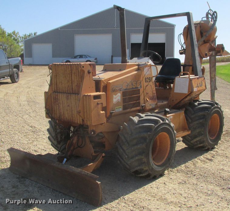 image for item DA8330 Case 660 cable plow