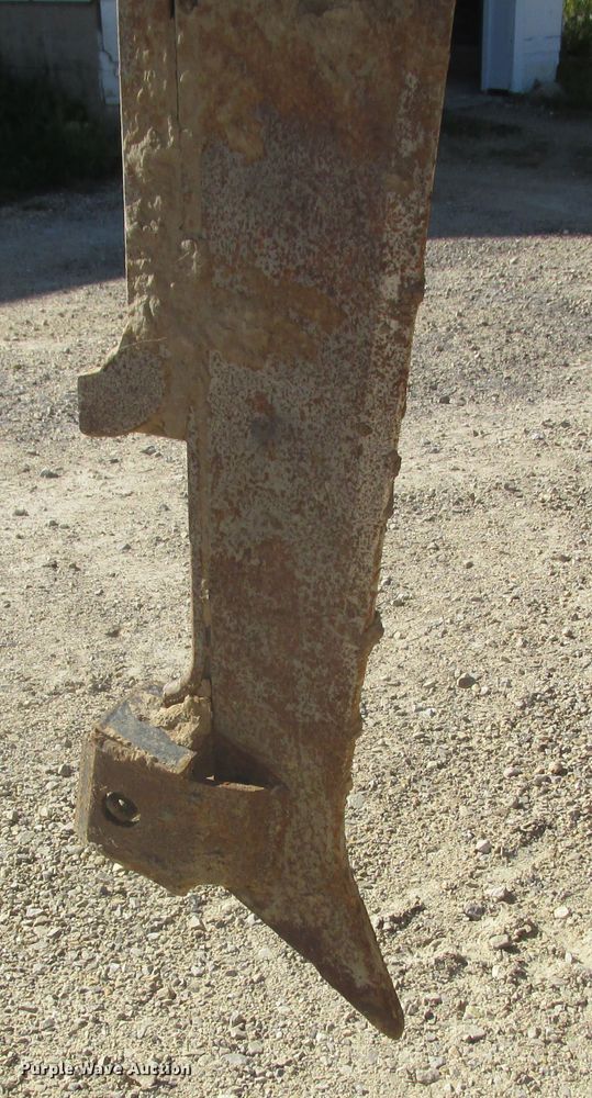 image for item DA8330 Case 660 cable plow