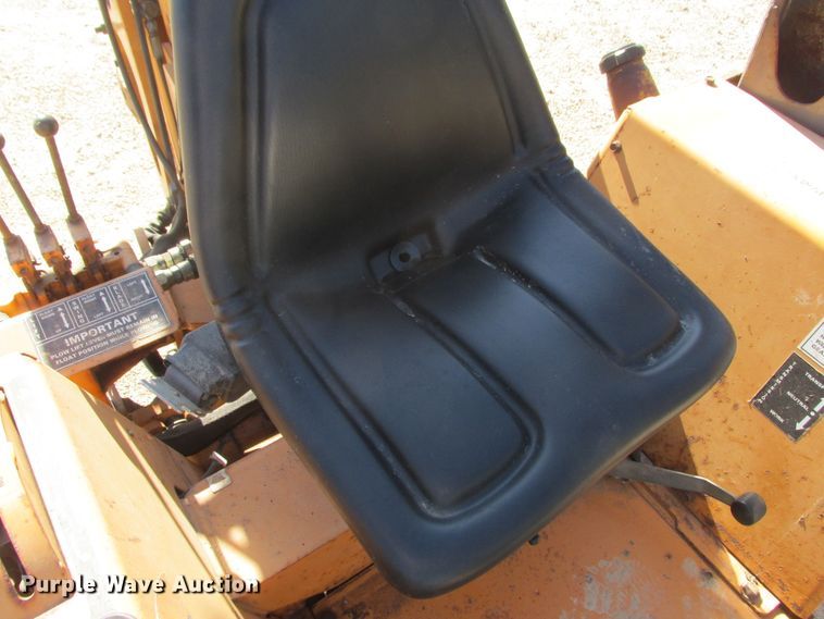 image for item DA8330 Case 660 cable plow