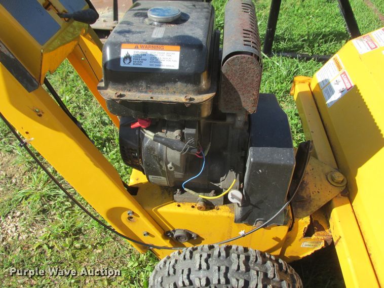 image for item DA8331 MB broom