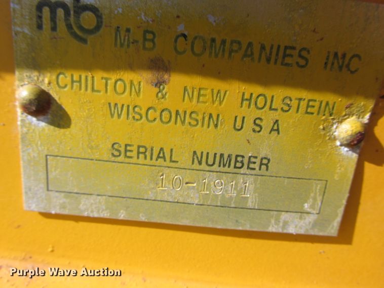 image for item DA8331 MB broom