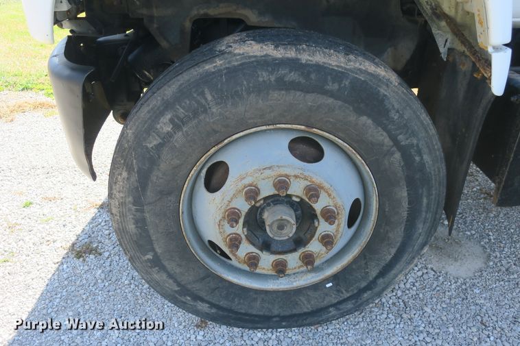 image for item DB10165 2002 GMC C8500 dump truck