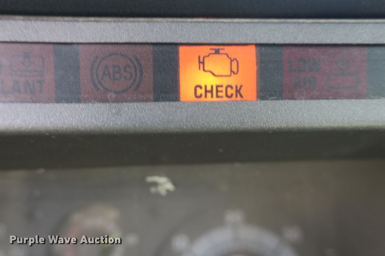 image for item DB10165 2002 GMC C8500 dump truck