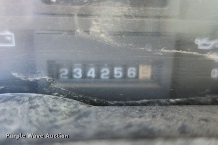 image for item DB10165 2002 GMC C8500 dump truck