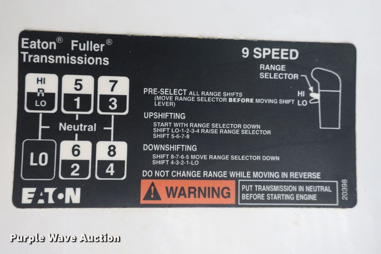 image for item DB10165 2002 GMC C8500 dump truck