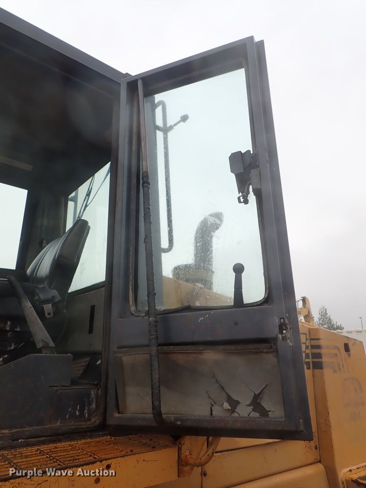 image for item DB7664 1996 Case 721B wheel loader