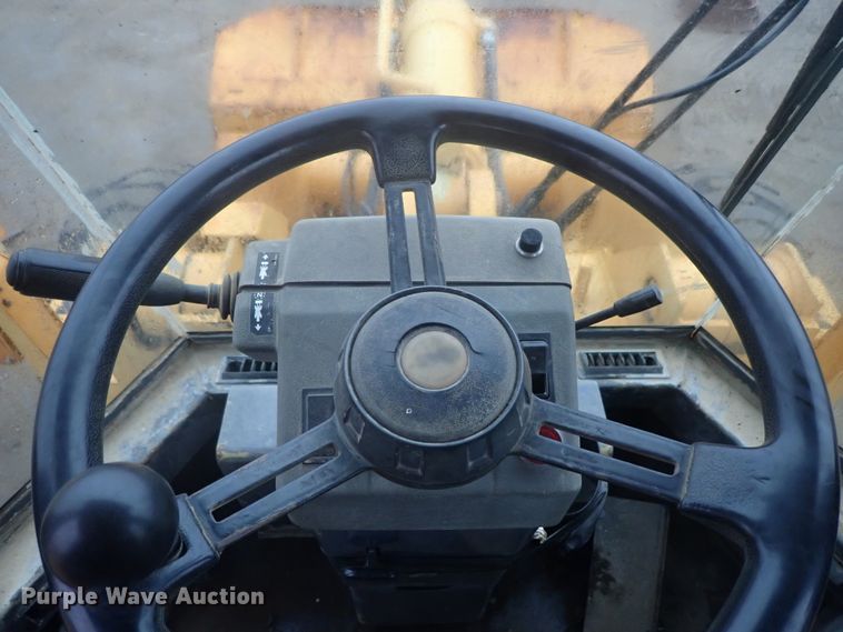 image for item DB7664 1996 Case 721B wheel loader