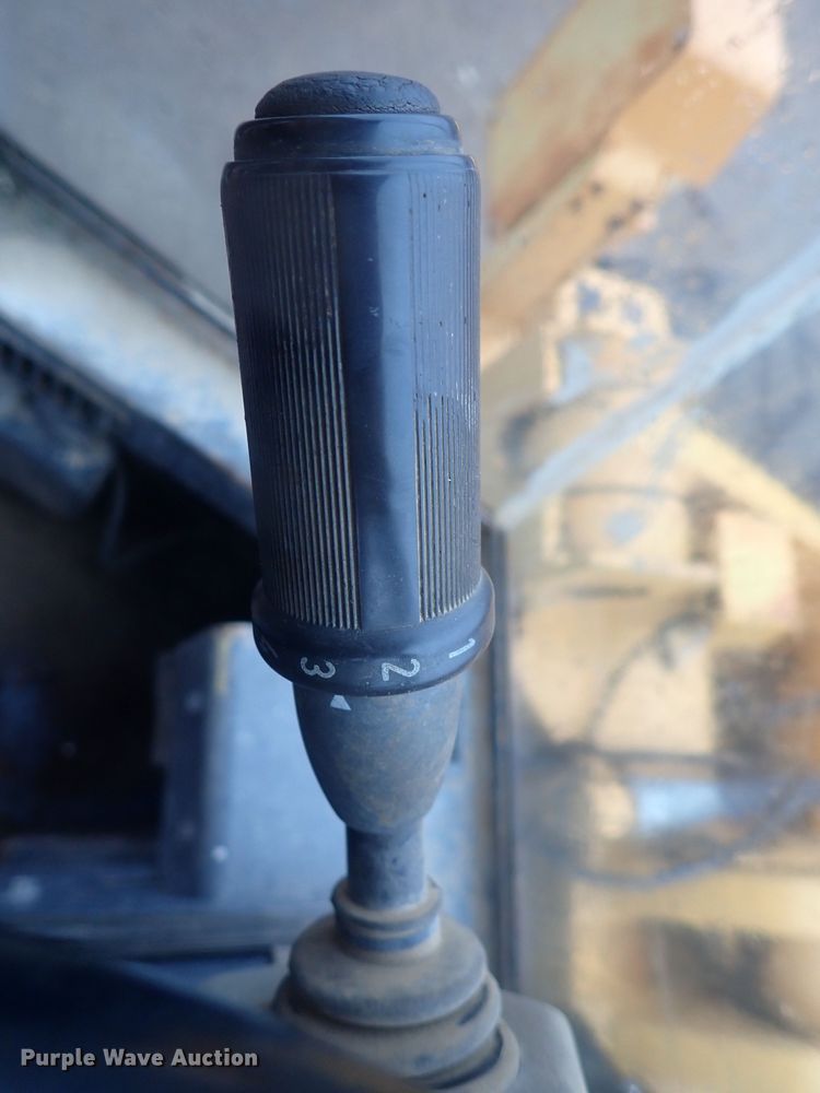 image for item DB7664 1996 Case 721B wheel loader