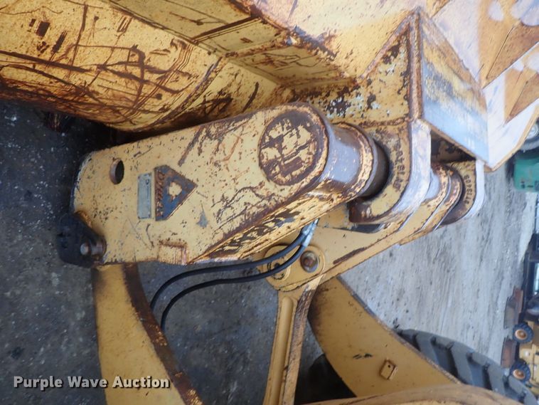 image for item DB7664 1996 Case 721B wheel loader