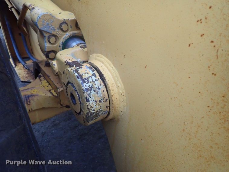 image for item DB7664 1996 Case 721B wheel loader